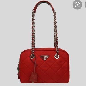 Prada quilted tessuto impuntu nylon shoulder bag